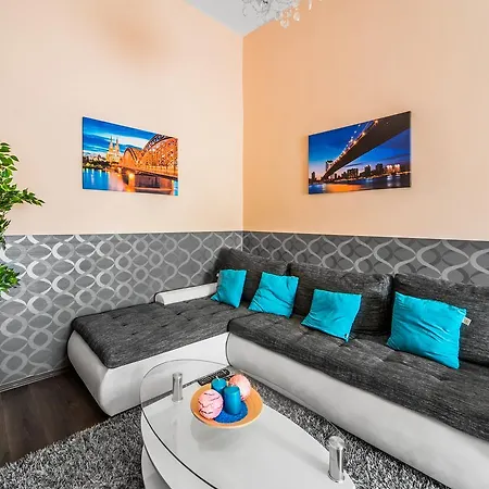 Kiraly 38 2bedroom Entire Apartment Budapest